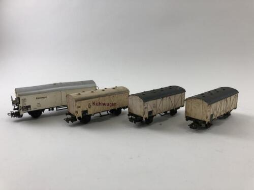 MARKLIN: Four Marklin kuhlwagen in cream, circa 1960