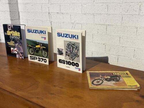 162 · BOOKS: A collection of four books on Suzuki, Yamaha & dirt bikes [Location: Sydney]