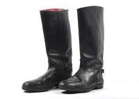 MOTORCYCLE BOOTS: A pair of Tex product, Mike Hailwood motorcycle boots in black leather. Marked size 9