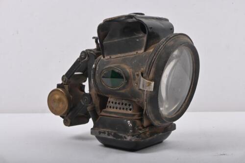 HEADLIGHT: A LUCAS "SILVERKING" kerosene head light. Overall front lense diameter of 9cm