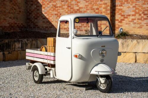 31 · c.1963 Lambretta Li175 [Location: Sydney]