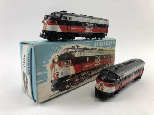 MARKLIN: Two Marklin 3062 American F9 diesel locomotives, one non powered unit, circa 1966