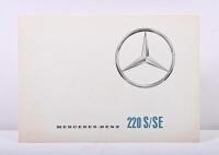 MERCEDES-BENZ: A 1961 Mercedes-Benz 220 S/SE sales brochure