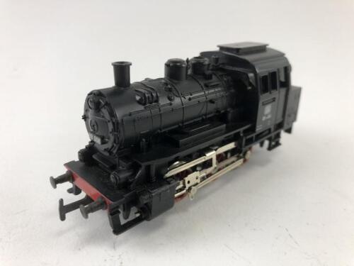 MARKLIN: A Marklin 3060 tank engine series 3000, circa 1960