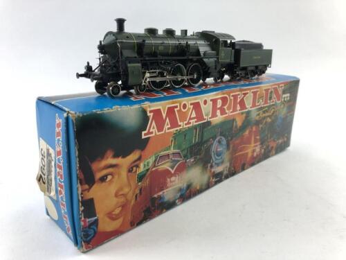 MARKLIN: A Marklin 3092 Bavarian railways express locomotive, circa 1982