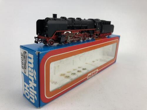 MARKLIN: Marklin GFR freight locomotive with tender, circa 1982. No. 3082