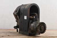 MAGNETO: A early veteran American Bosch magneto DU4 ED 18