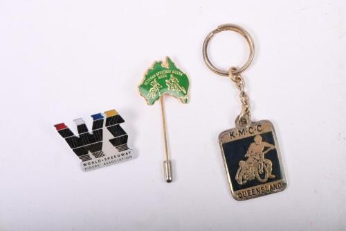 BADGES: Three small speedway related badges/pins including World Speedway Riders Association pin, Veteran Speedway Riders Association lapel pin and KMCC Queensland keyring.