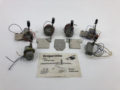MARKLIN: Six Marklin electric signals