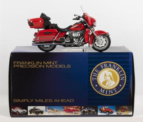 HARLEY-DAVIDSON: A NOS scale Franklin Mint Harley-Davidson 2004 Ultra Classic Electra Glide Limited Edition "Firefighter Bike" die-cast model