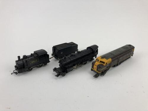 LIMA: Three Lima HO locomotives (US diesel, US 2-8-2 steam locomotive, 0-4-0 tank locomotive)