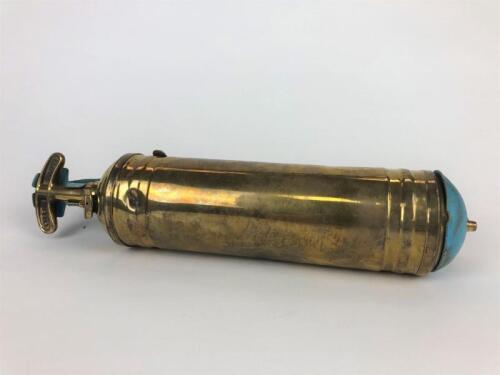 FIRE EXTINGUISHER: An early brass Pyrene fire extinguisher with bracket (37cm long)