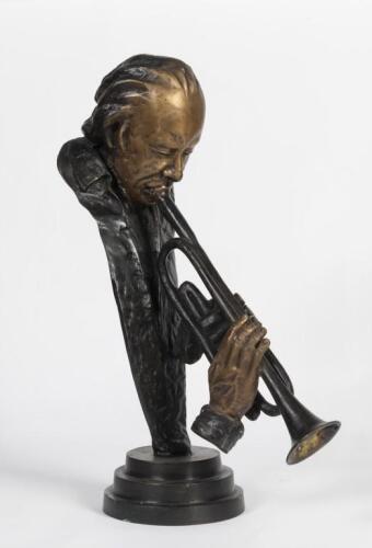 A modern&nbsp;brass bust of a trumpet playing musician by Metropolitan Galleries Inc.,&nbsp;56cm high