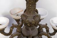 Louis XV style patinated and gilt bronze figural eight light chandelier En suite with pair of wall appliques, late 19th century - 8