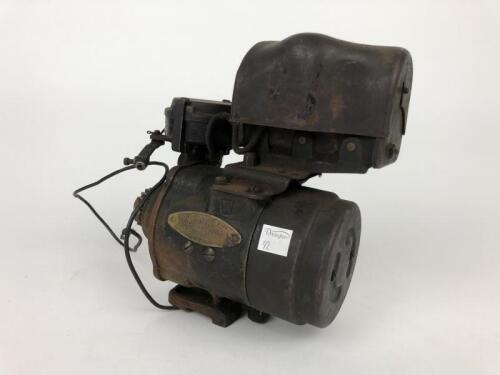 HARLEY-DAVIDSON: An early Harley-Davidson Model D-1 starter motor (no.2006)