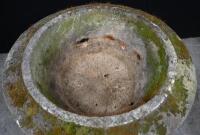 An antique hand carved stone planter on pedestal base, 38cm high, 50cm diameter - 4