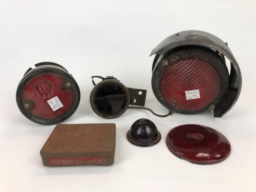 REFLECTORS: Six reflectors from various manufacturers including Bosch