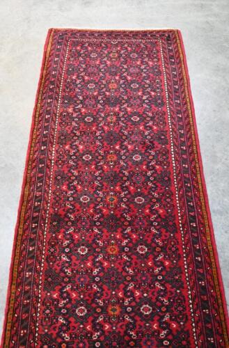 A hard wearing Persian Hossainabad&nbsp;Hall Runner, 100% dense wool pile in excellent condition, finely hand knotted village weave with tribal design of all over Herati Mahi Patterns.&nbsp;RRP $4,500&nbsp;Iran origin. 519cm x 85cm.&nbsp;[Ex Leonard Joel 2019, Sale LJW8269, 