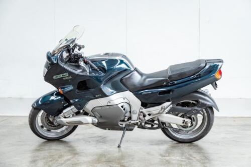 32 · 1994 Yamaha GTS1000 Motorcycle - [Cheltenham]