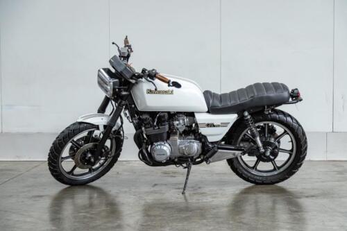 23 · 1984 Kawasaki GT750 [ Location: Cheltenham, VIC]