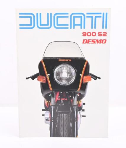 53 · DUCATI: A colour fold out 1984 Ducati 900 S2 Desmo sales brochure