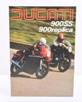 DUCATI: A colour fold out 1980 Ducati 900 SS, 900 Replica sales brochure