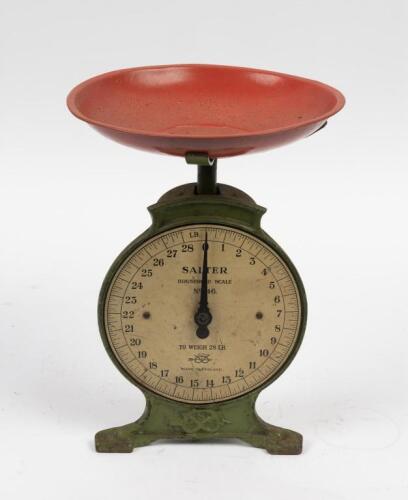 SCALES: A vintage Salter household scale No. 46 with tin measuring bowl
