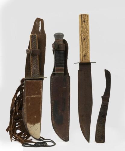 KNIVES: A grouped lot of four knives, including a Bowie knife a Stag horn handle knife, two with pouches, largest knife made by Solingen