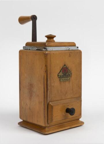 COFFEE: A Dienes 'MOKKA' coffee grinder, 23cm high, 12cm wide, 10.5cm deep