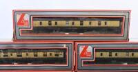 MODEL RAILWAY: A collection of 5 LIMA carriages&nbsp;numbered 'W24528' 'W24680' 'W24760', each boxed. - 5