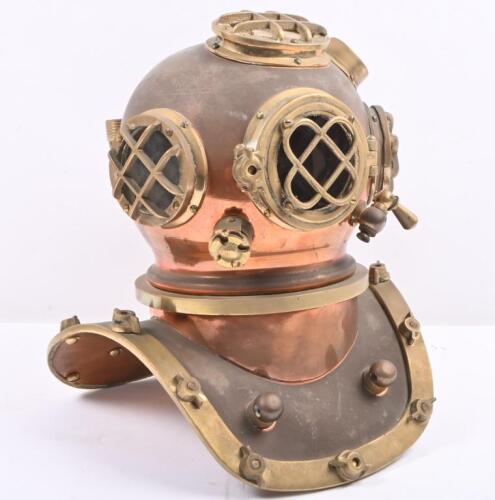DIVERS HELMET: A small decorative brass divers helmet, approx 30cm high.