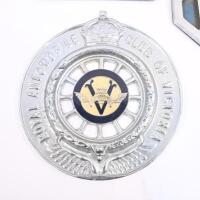 RAC: A collection of three RAC badges including early Royal Automobile Club of Victoria round grille badge, and two later RAC badges. Largest measures 10cm wide. - 3