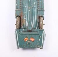 BLUEBIRD: A circa 1930s German Arnold tinplate clockwork 'Bluebird' land speed record car, 15cm long - 2