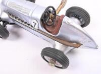 SCHUCO MERCEDES BENZ: A modern re-released Schuco&nbsp;Studio Mercedes&nbsp;Benz wind up toy, #7 silver. Approx 14cm in length.&nbsp; - 3
