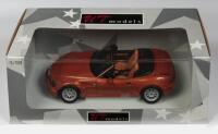 BMW Z3: A 1:18 scale&nbsp;1999 BMW Z3 roadster model, finished in orange paintwork