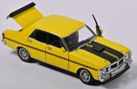 FALCON GTHO: A 1:24 scale&nbsp;XY Falcon GTHO Phase III model, finished in yellow paintwork with black stripes - 4