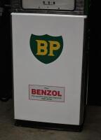 BP: A restored c1960s-1970s Wayne model 605 petrol bowser in BP livery, plastic BP shield logo globe affixed to top. Approx 184cm high - 18
