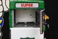 BP: A restored c1960s-1970s Wayne model 605 petrol bowser in BP livery, plastic BP shield logo globe affixed to top. Approx 184cm high - 27