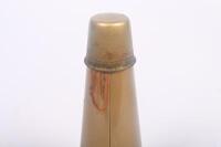 MOBIL: An original Mobiloil 'Special' tin top oil pourer with dust cap. - 4
