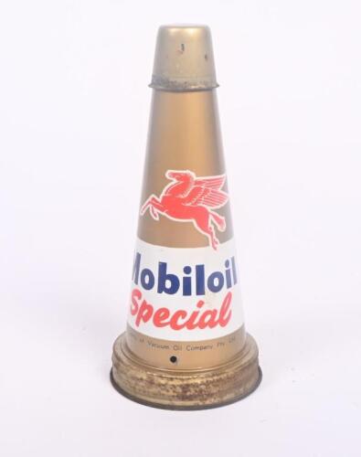 MOBIL: A original Mobiloil 'Special' tin top oil pourer with dust cap