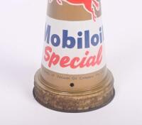 MOBIL: A original Mobiloil 'Special' tin top oil pourer with dust cap - 2