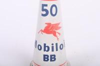 MOBIL: An original Mobiloil '50 BB' grade tin top oil pourer with dust cap. - 3