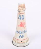 MOBIL: Two original Mobiloil '40&nbsp;AF' grade tin top oil pourers, each with dust caps - 4