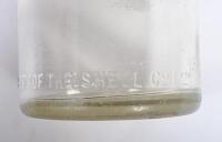 SHELL: An original glass one imp quart&nbsp;'Clam Shell' logo oil bottle with later added plastic top. - 4