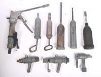 GREASE GUNS: A selection of grease guns and oil taps including Alemite Hydraulic Gun Model 6178 and others