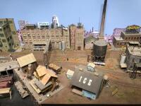 LAYOUT: An impressive digital H0 gauge model railroad layout of a circa 1950s style American scene (click for important information for bidders &ndash; immediate pickup from Melbourne only) - 4