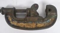 PIPE CUTTERS: Two vintage pipe cutters including Saunders Type Cutter No.3 and one other. - 2