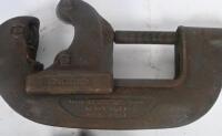 PIPE CUTTERS: Three heavy duty pipe cutters by Ridgid includes 2x No.4 and one other. - 2