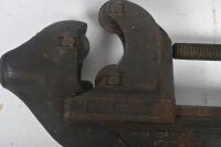 PIPE CUTTERS: Three heavy duty pipe cutters by Ridgid includes 2x No.4 and one other. - 5
