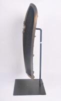 HOTCHKISS: An excellent c1940s Hotchkiss automobile grille, mounted to decorative display stand, approx 80cm high overall. - 5
